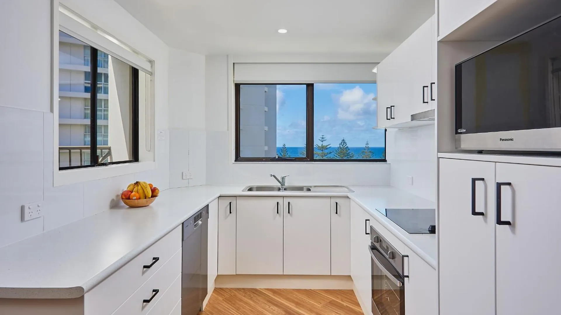 *** Lägenhetshotell Horizons Holiday Apartments - Official Guldkusten Australien