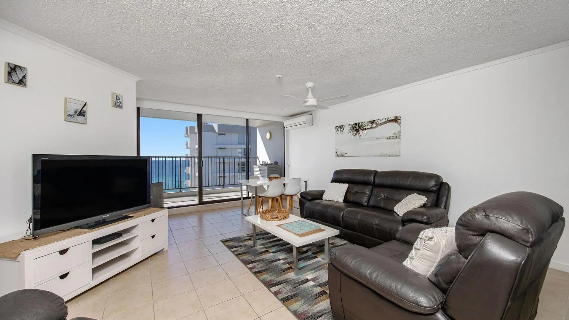 Horizons Holiday Apartments - Official Gold Coast 3*,  Australie